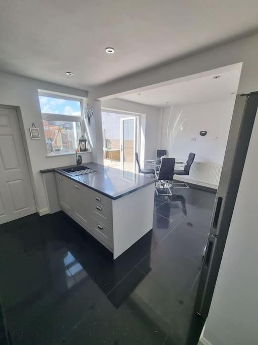 Somers Lodge Leicester Eksteriør billede