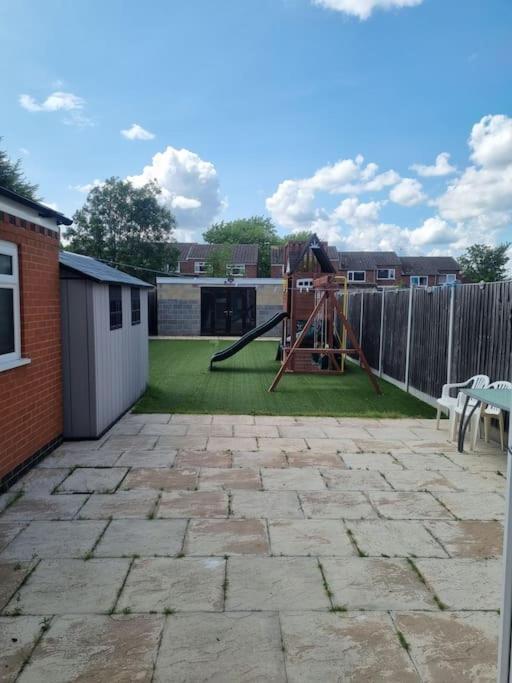 Somers Lodge Leicester Eksteriør billede